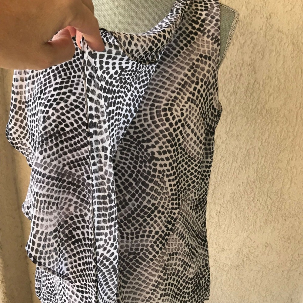 Womens Y2K Black White Printed Flutter Tank Top Sleeveless Blouse Small Chic - Picture 9 of 11